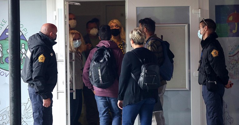 Antimaskerska buna pokazuje da su fanatici sve moćniji. Ali nisu jedini problem