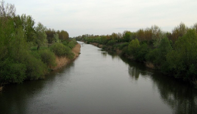 U dva dana u Vojvodini se utopila tri dječaka. Jednog je u bazen gurnuo osmogodišnjak