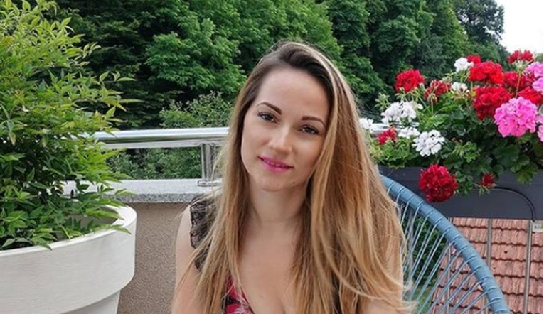 Pamela Ramljak objavila fotku s mamom i kćeri, zasuli je komplimentima