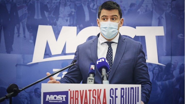 Grmoja i Troskot sazvali presicu, govorili su o temi referenduma