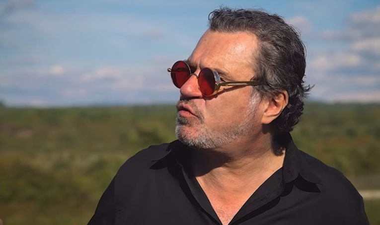 Alen Vitasović: 10 mjeseci nemam prihode pa ne mogu primati telefonske pozive