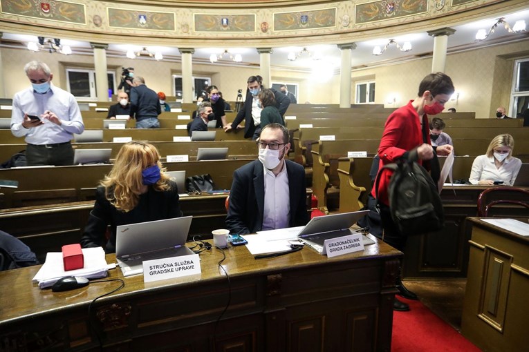 HDZ traži storniranje računa za plin. Tomašević: Njihov čovjek kupuje skuplji plin
