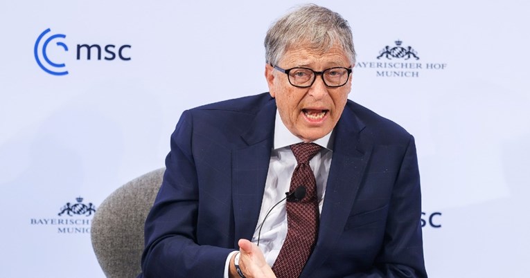Bill Gates prodaje dionice i ulaže u nove sektore, stručnjaci se boje krize