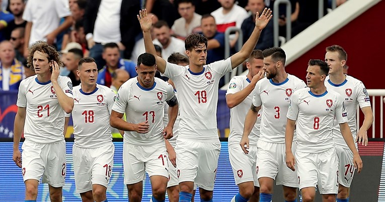S 8 godina se divio Rooneyu, s 12 ocu pokazao srednji prst, a danas je zvijezda Eura