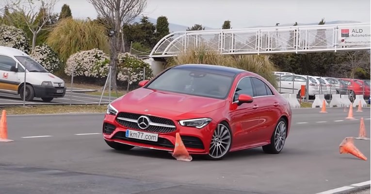 VIDEO Prokletstvo A klase? Pogledajte Mercedes CLA na testu izbjegavanja losa
