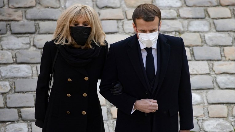 Macronova supruga je preboljela koronavirus tijekom božićnih blagdana