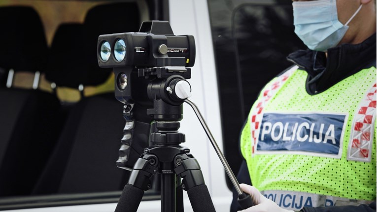 MUP upozorio na pojačan nadzor prometa uoči nadolazećeg vikenda