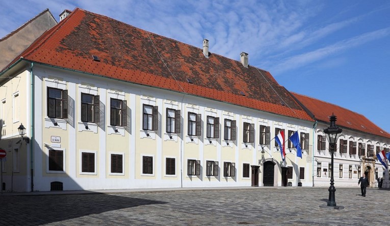 Za obnovu Banskih dvora stigla ponuda misteriozne firme, 100 mil. kuna niža od drugih