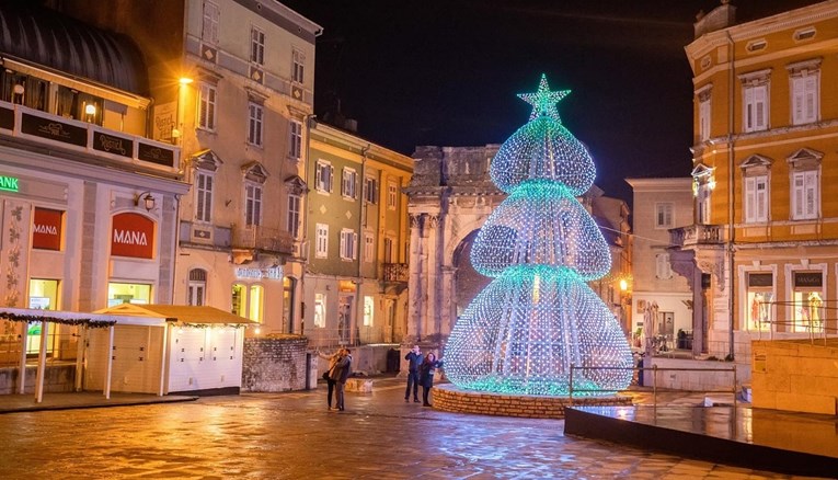 Pula otkazala organizirani doček Nove godine