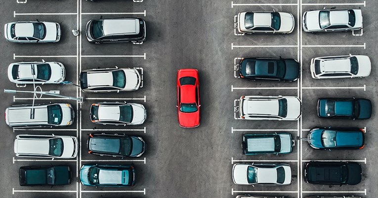 VIDEO Ovo je najuži i najkompliciraniji parking