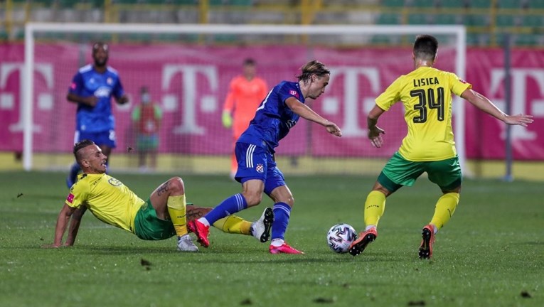 ISTRA - DINAMO 0:1 Dinamo s igračem manje slavio iz jedanaesterca u 87. minuti