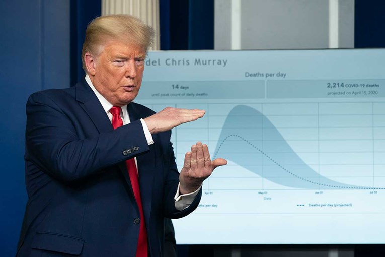 Trump: Slijede dva teška tjedna, moguće više od 100.000 umrlih od koronavirusa