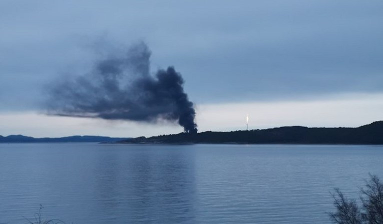 Požar u jednom od najvećih industrijskih postrojenja u Norveškoj, radnici evakuirani