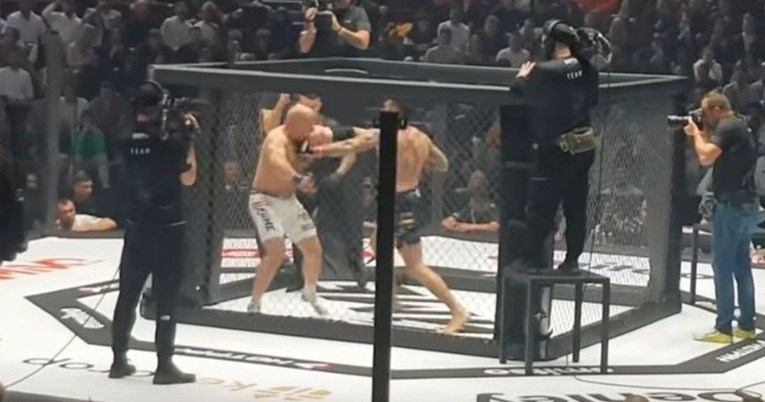 Pogledajte u kakvom je kavezu održana MMA borba u Poljskoj
