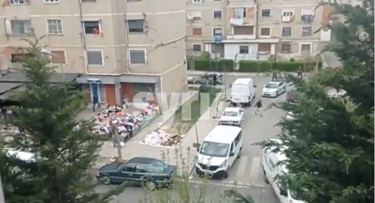 Tjelohranitelj albanskog političara pucao po ljudima i ubio jednu osobu?