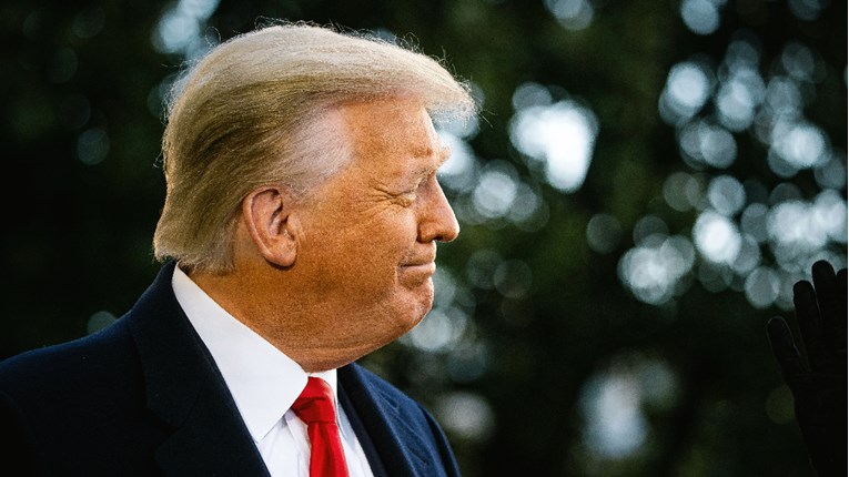 Trump na odlasku ukinuo zabranu lobiranja dužnosnicima administracije