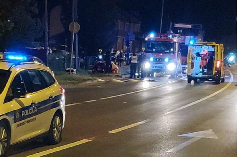 Nesreća u Sesvetama, auto se zabio u kuću i zapalio