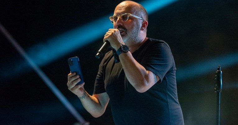 Cetinski: Neću održati koncert ukoliko se covid-potvrde za ulaz na Advent ne ukinu