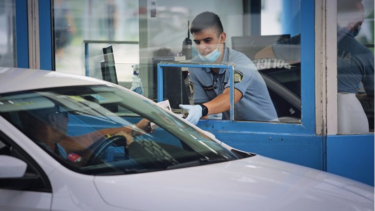 Dvojica pokušala iz BiH u Hrvatsku ući krivotvorenim testovima na koronu
