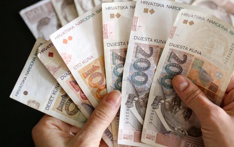 Prosječna neto plaća u Zagrebu iznosi 7761 kunu