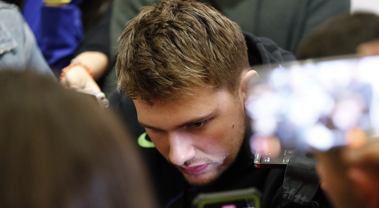 Pogledajte ozljedu Luke Dončića nakon koje je utihnula cijela dvorana
