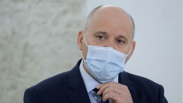 HDZ-ovac Bačić: Sankcije su nužne, sve je u skladu s Ustavom