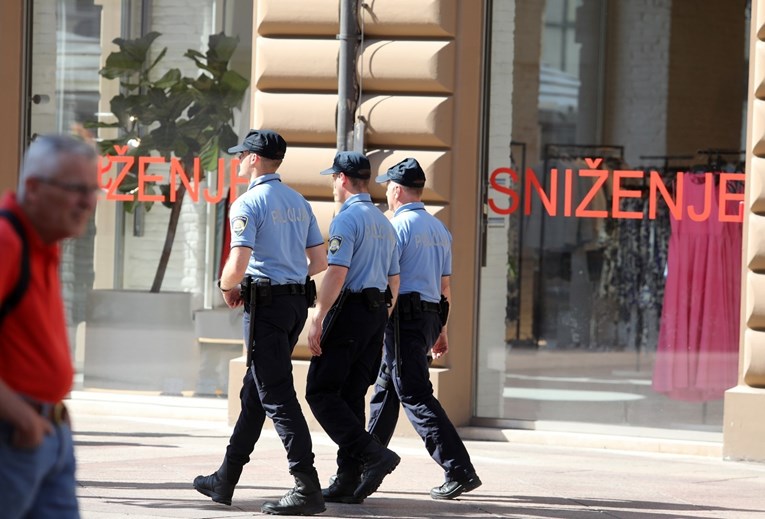 Državni inspektorat: Utvrđeno 25 prekršaja u nadzoru ljetnog sezonskog sniženja