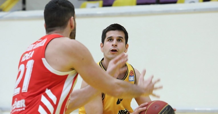Težak poraz košarkaša Splita u Beogradu od Crvene zvezde