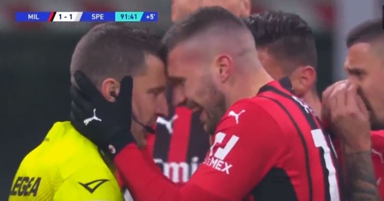 Pogledajte zbog čega je Milanu poništen gol za pobjedu. Rebić se unio sucu u lice