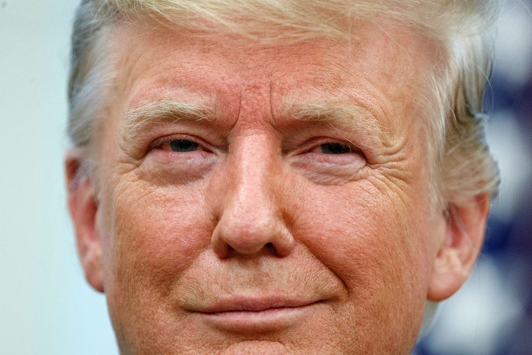 Deutsche Bank odbija iznijeti podatke o poslovima s Trumpom
