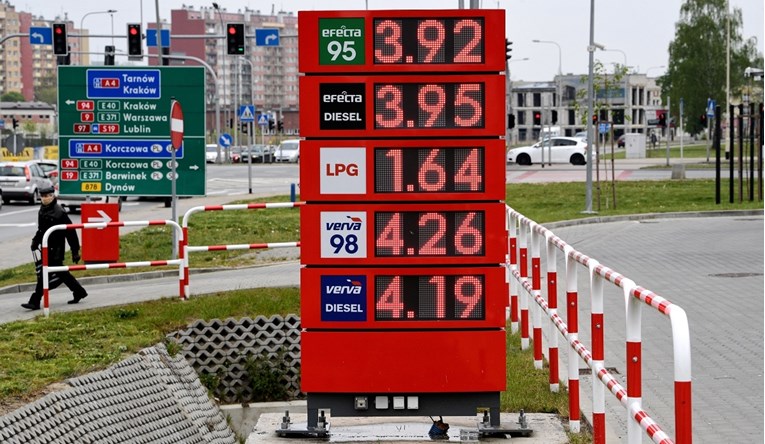 Poljska želi da joj EU smanji porez na gorivo