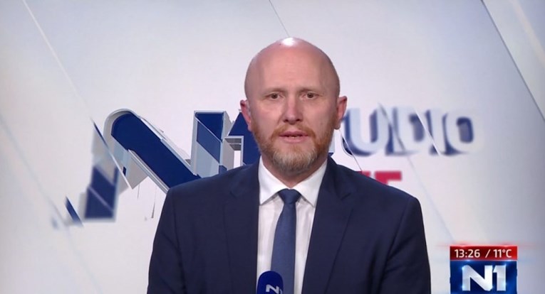 Petek: Pripuz me pitao bih li raskinuo ugovore s njim po dolasku na vlast