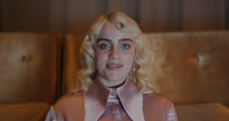 Billie Eilish prvi put pokazala tetovažu iako je rekla da to nikad neće učiniti