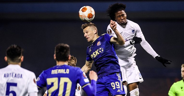 DINAMO - GENK 1:1 Livaković spasio bod, Dinamo prezimio u Europi