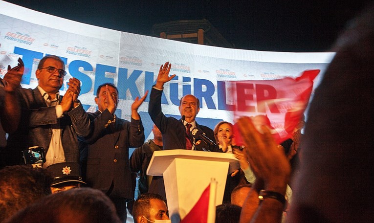 Na izborima u turskom dijelu Cipra iznenađujuće pobijedio Erdoganov čovjek
