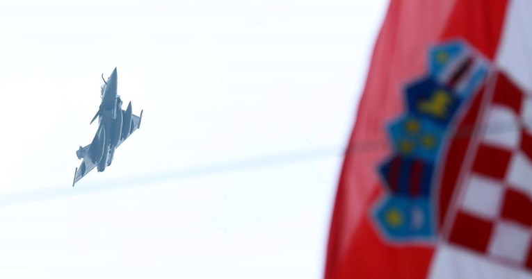 VIDEO I FOTO Pogledajte kako Rafalei prelijeću Zagreb