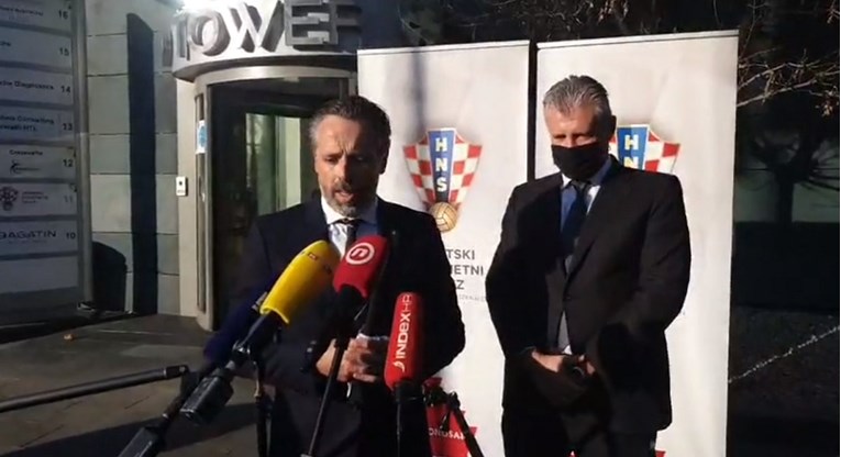Jakobušić nakon sastanka u HNS-u: Ja sam novi u nogometu, gledat ću kako Šuker radi