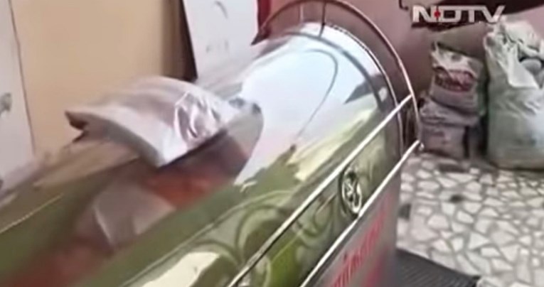 "Mrtvi" muškarac kojeg je obitelj stavila u hladnjaču probudio se 20 sati kasnije