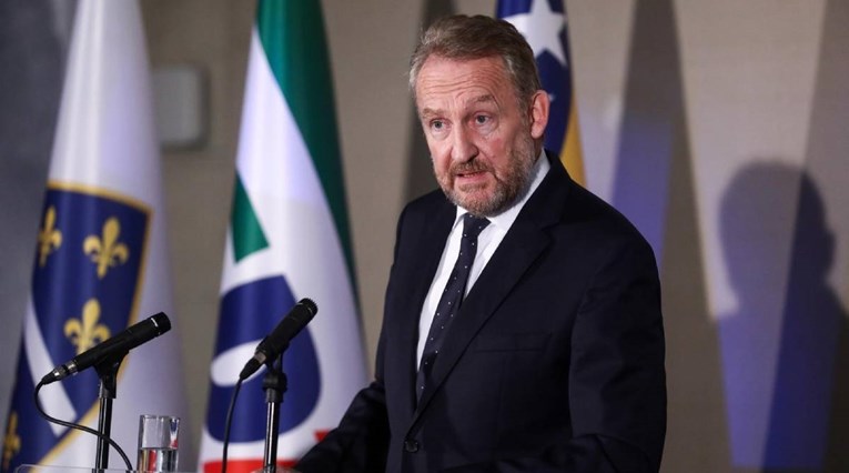 Političari iz Republike Srpske najavili bojkot vlasti BiH, Izetbegović nije zabrinut