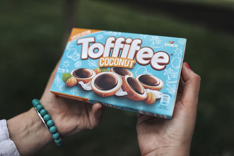 Probali smo novi Toffifee kokos. Ajme, kako je ovo dobro