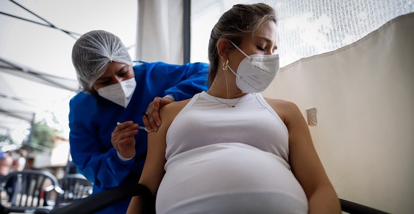 Američki CDC: Trudnice bi se trebale cijepiti protiv korone