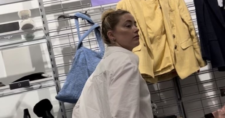 Nakon što je izgubila na sudu, Amber Heard viđena kako kupuje odjeću na popustu