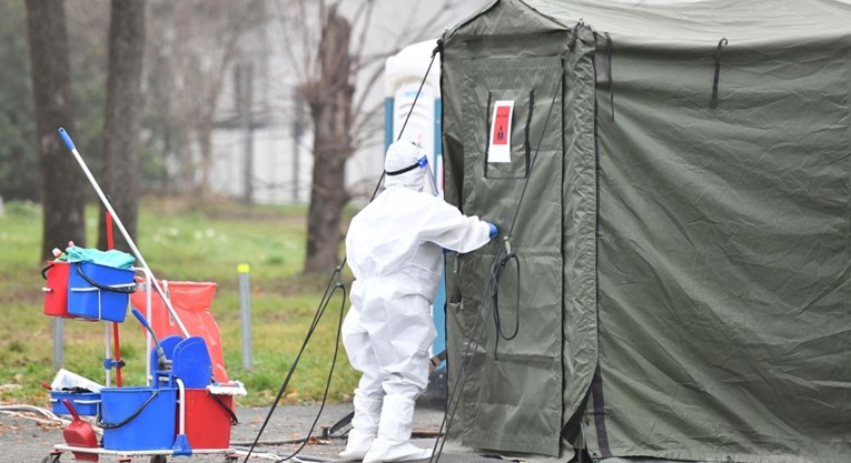 Šefica udruge liječnika: Hitno zatvorite srednje škole na barem dva tjedna
