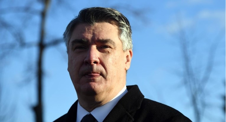 Milanović: Sretan Uskrs svim vjernicima u Hrvatskoj i izvan Domovine