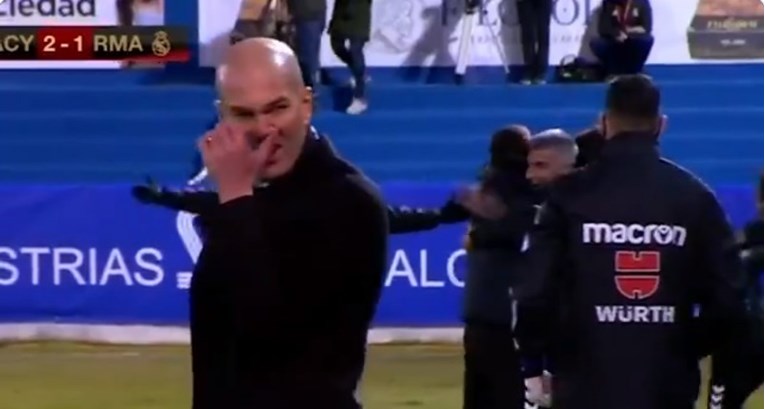 Pogledajte Zidaneovu reakciju nakon gola kojim je Real ispao od trećeligaša