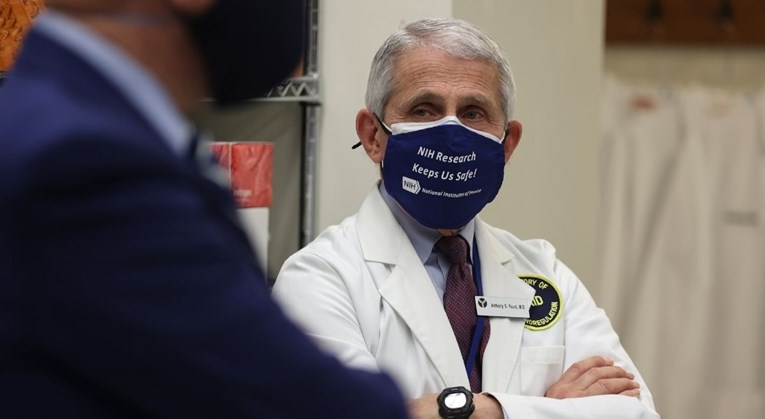 Fauci: Natezanje oko AstraZenece je hotimična pogreška koja povećava dvojbe o cjepivu
