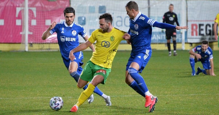 ISTRA - SLAVEN BELUPO 2:1 Domaćin slavio nakon dva penala u zadnjih 10 minuta