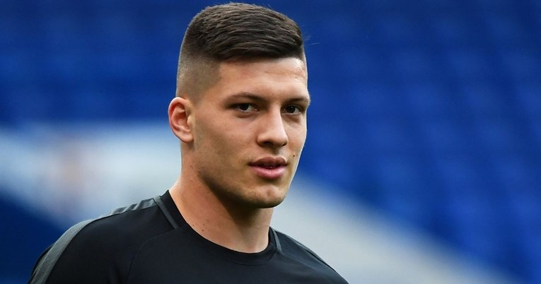 Real Madrid poslao Jovića na posudbu. Pogledajte kako se predstavio u novom klubu