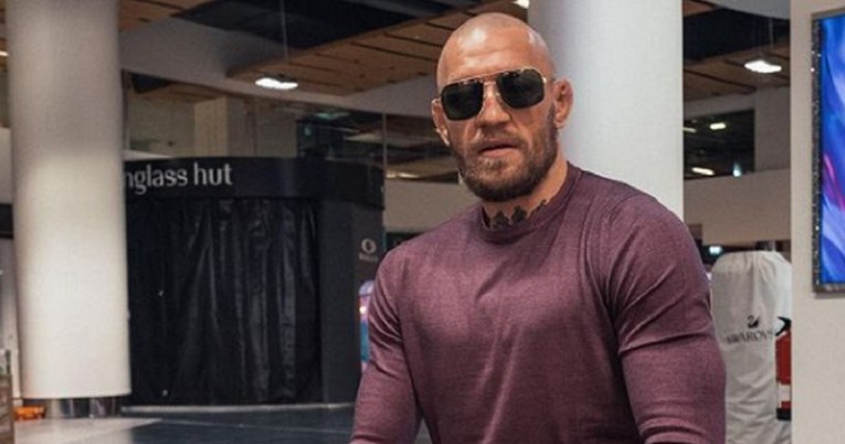 McGregor objavio božićnu čestitku. Oduševio je Justina Biebera, evo što je napisao