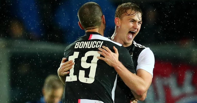 De Ligt s iščašenim ramenom odigrao jednu od najboljih utakmica karijere